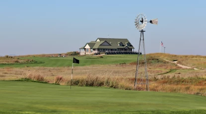 Wild Horse Golf Club - hole 16