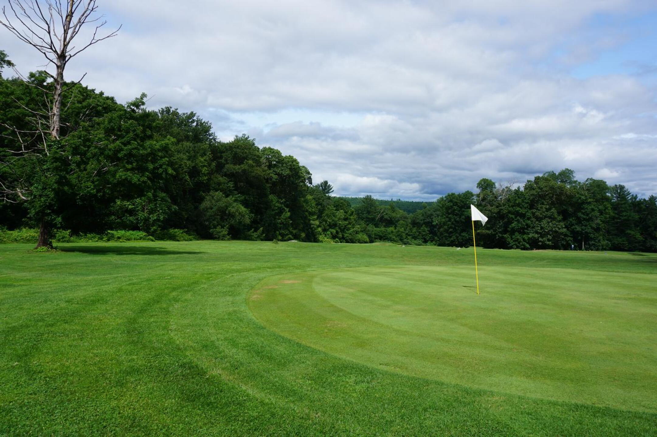 The fifth, a.k.a. “Scylla and Charybdis.” Should be a potential birdie hole after a good drive and pitch. (Photo submitted by AptlyLinked on 07/05/2021)