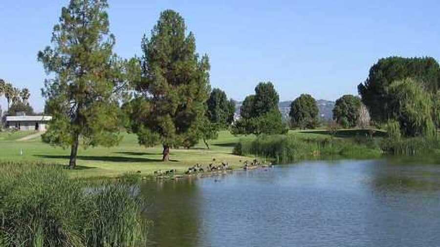 Woodley Lakes GC