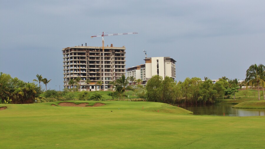 Nayar Golf Course - hole 17