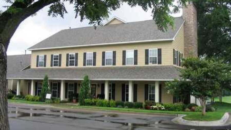 Cobblestone Creek GC: clubhouse