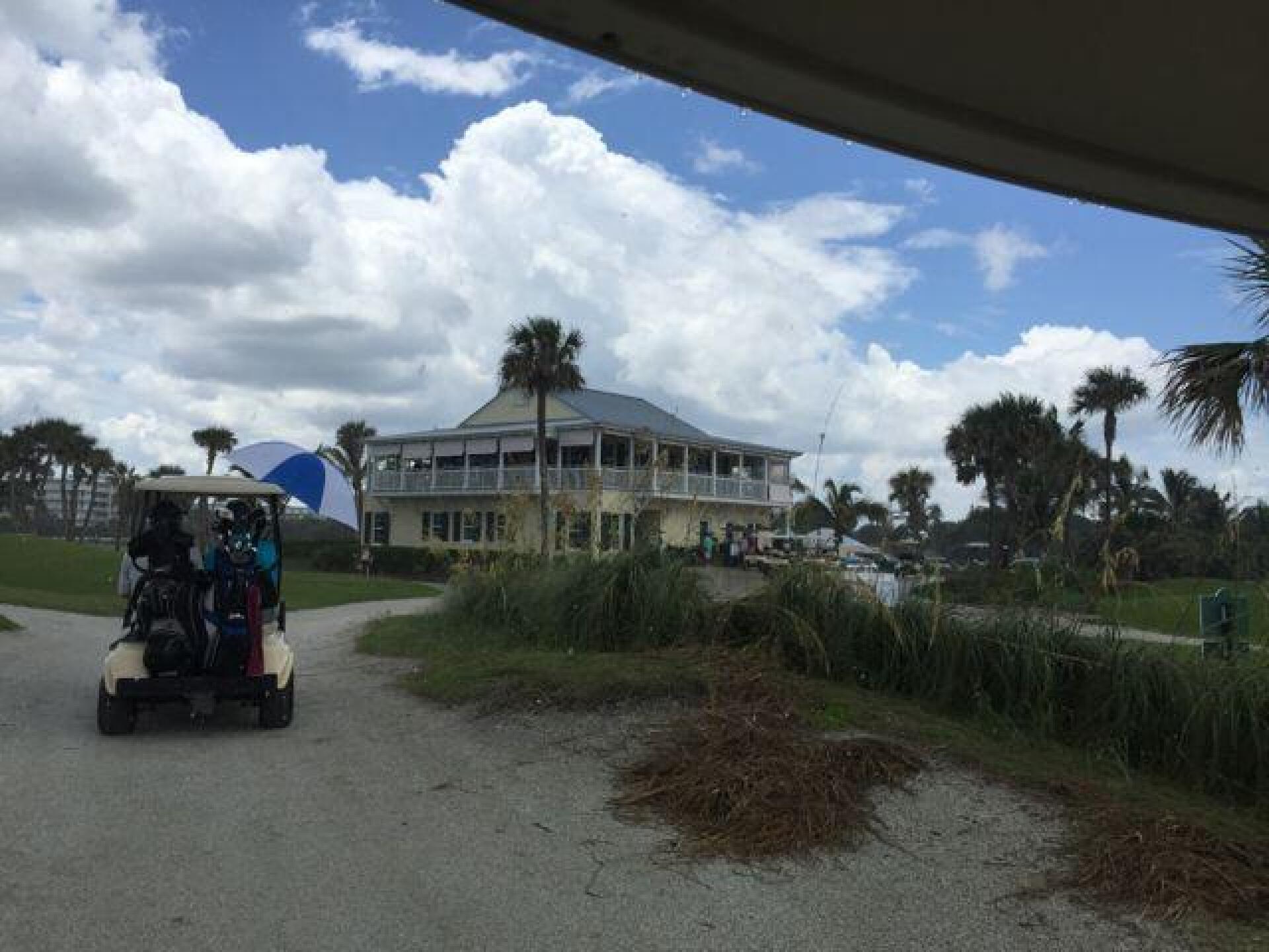 Clubhouse from Hole 18 (Photo submitted by Rob9508356 on 07/27/2015)