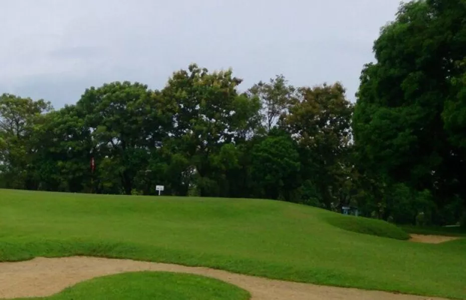 Padang Golf Badokka Makassar