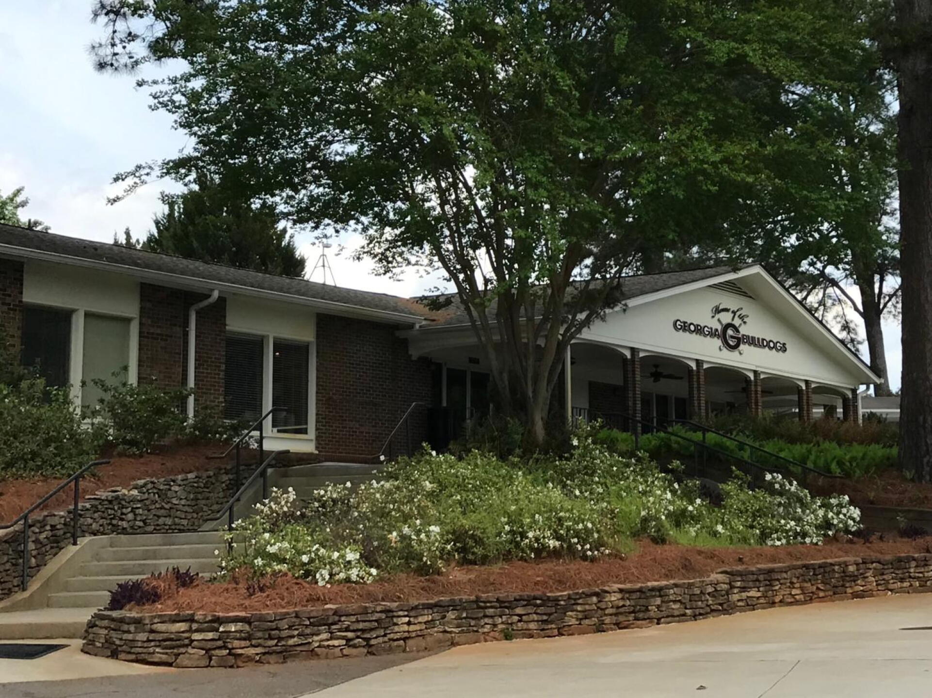 Clubhouse (Photo submitted by uscatm on 04/19/2019)