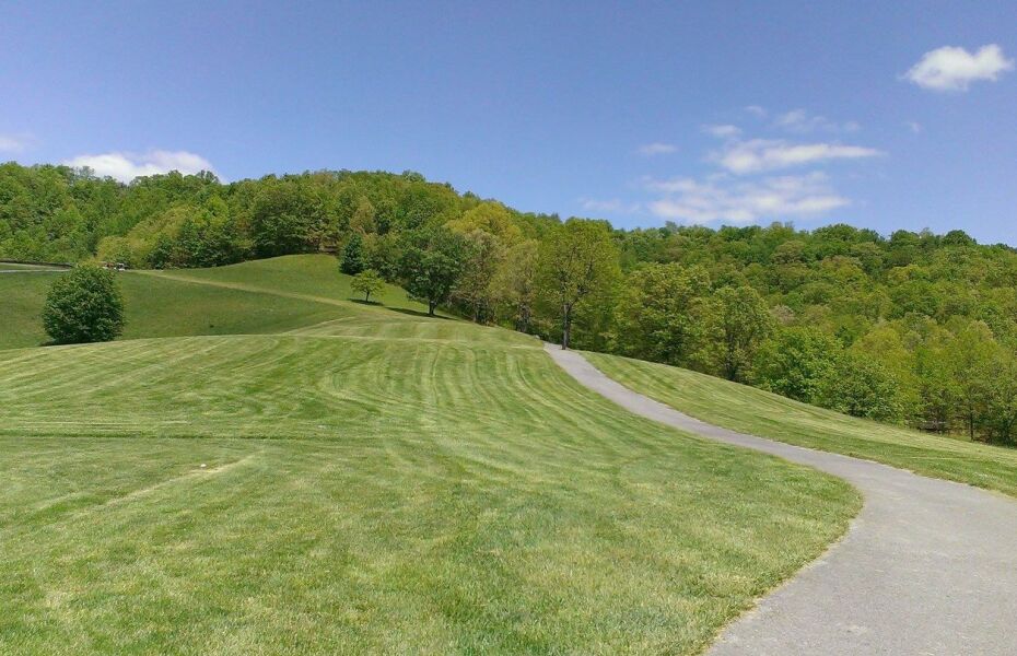 Hidden Valley Country Club in Point Pleasant, West Virginia, USA Golf