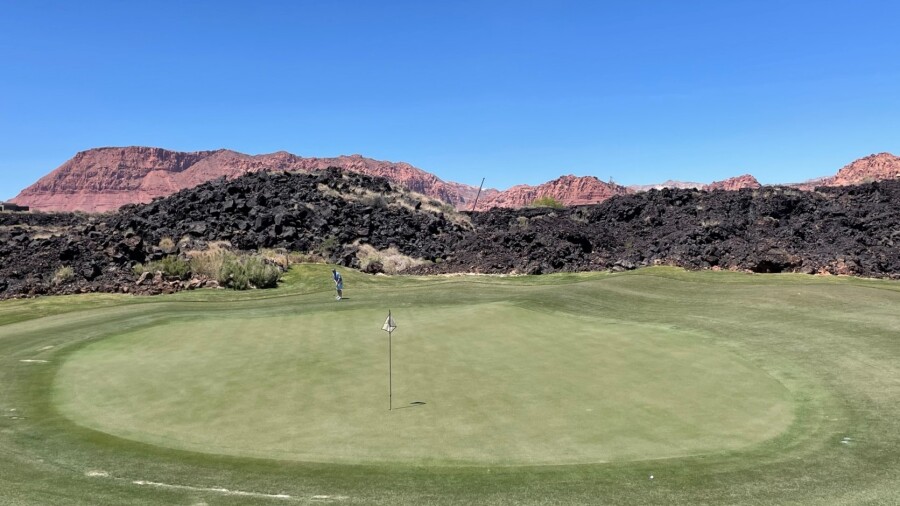 Entrada at Snow Canyon Country Club - hole 16