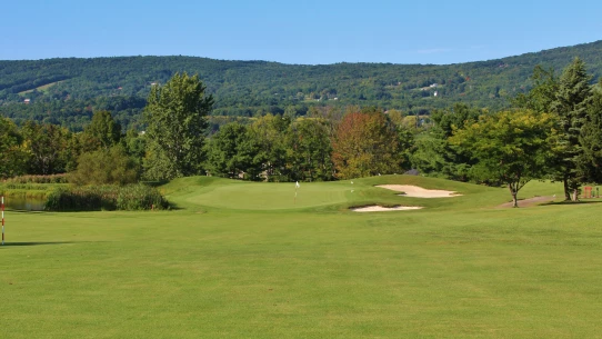 Bristol Harbour Resort golf course - 4th hole