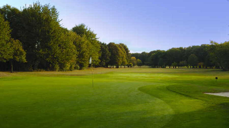 Cuddington GC: #14