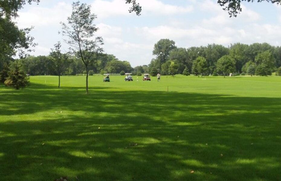 Hawk Creek Country Club in Raymond, Minnesota, USA GolfPass