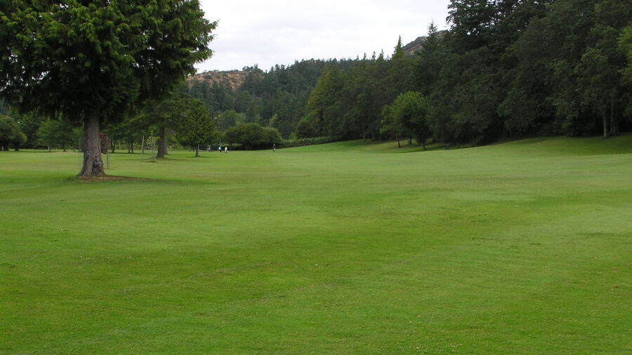 Mount Douglas GC: #6