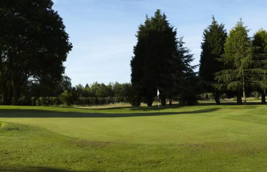 3rd green at Cherry Lodge