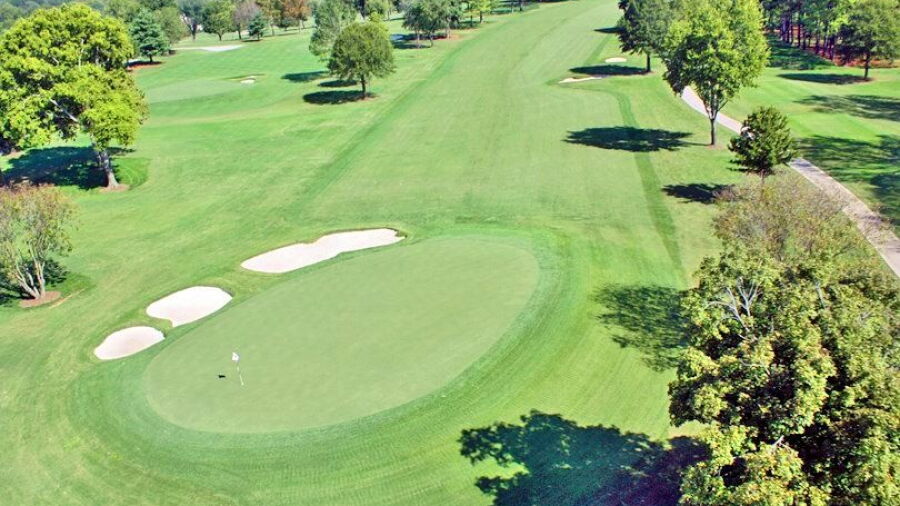Hillwood CC: aerial view