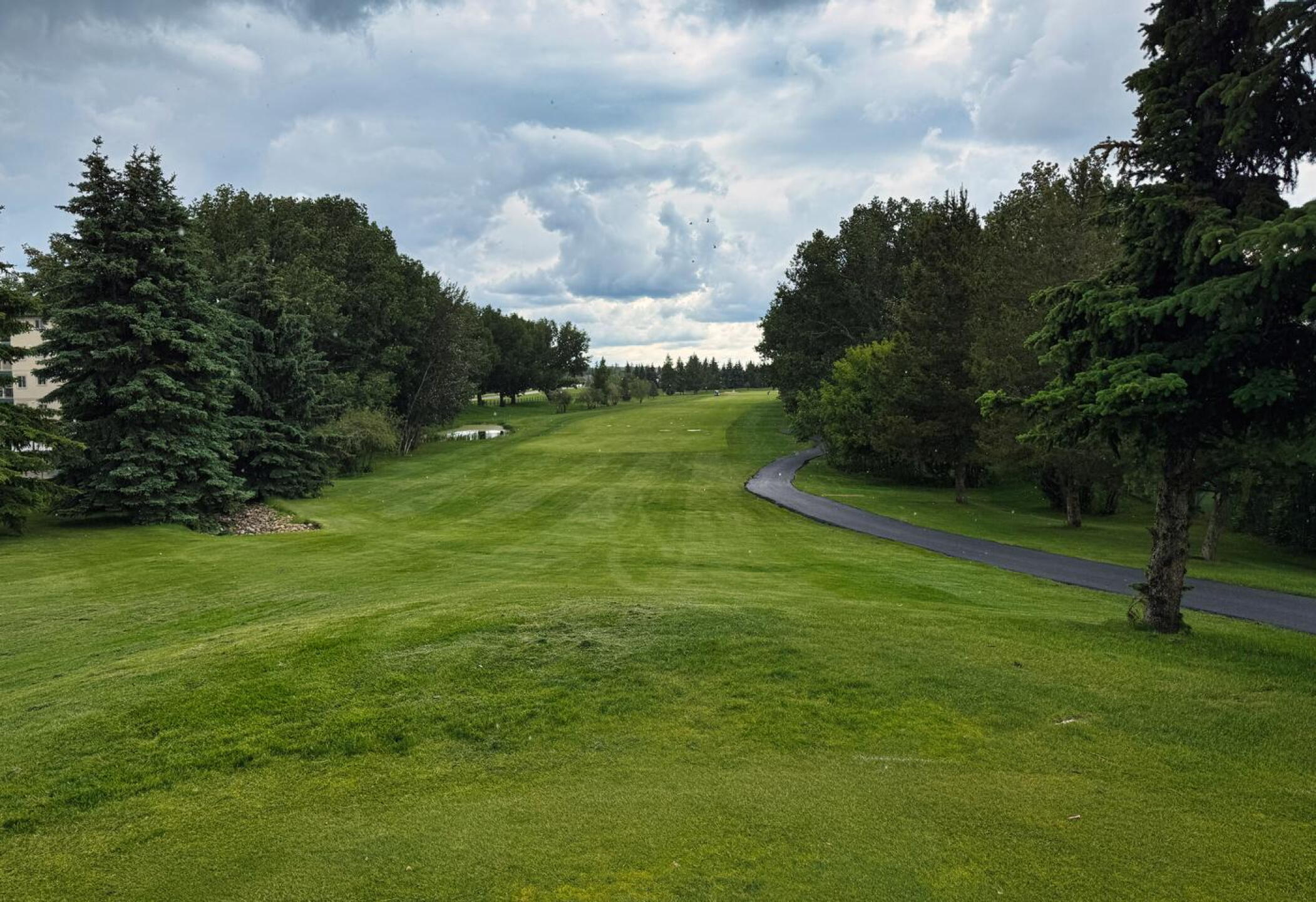 Lewis Estates GC, Hole 17, Par 4, 368 yds (Photo submitted by DYakimec on 08/08/2026)