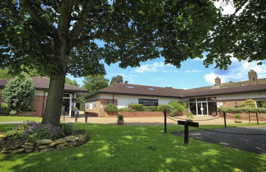 Peterborough Milton GC: Clubhouse