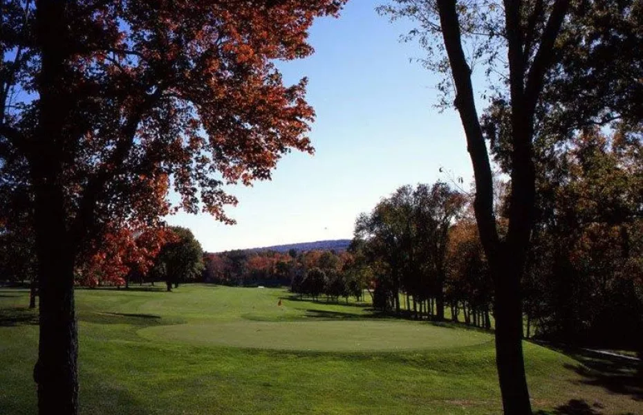 Tumble Brook CC - Red Nine: #3