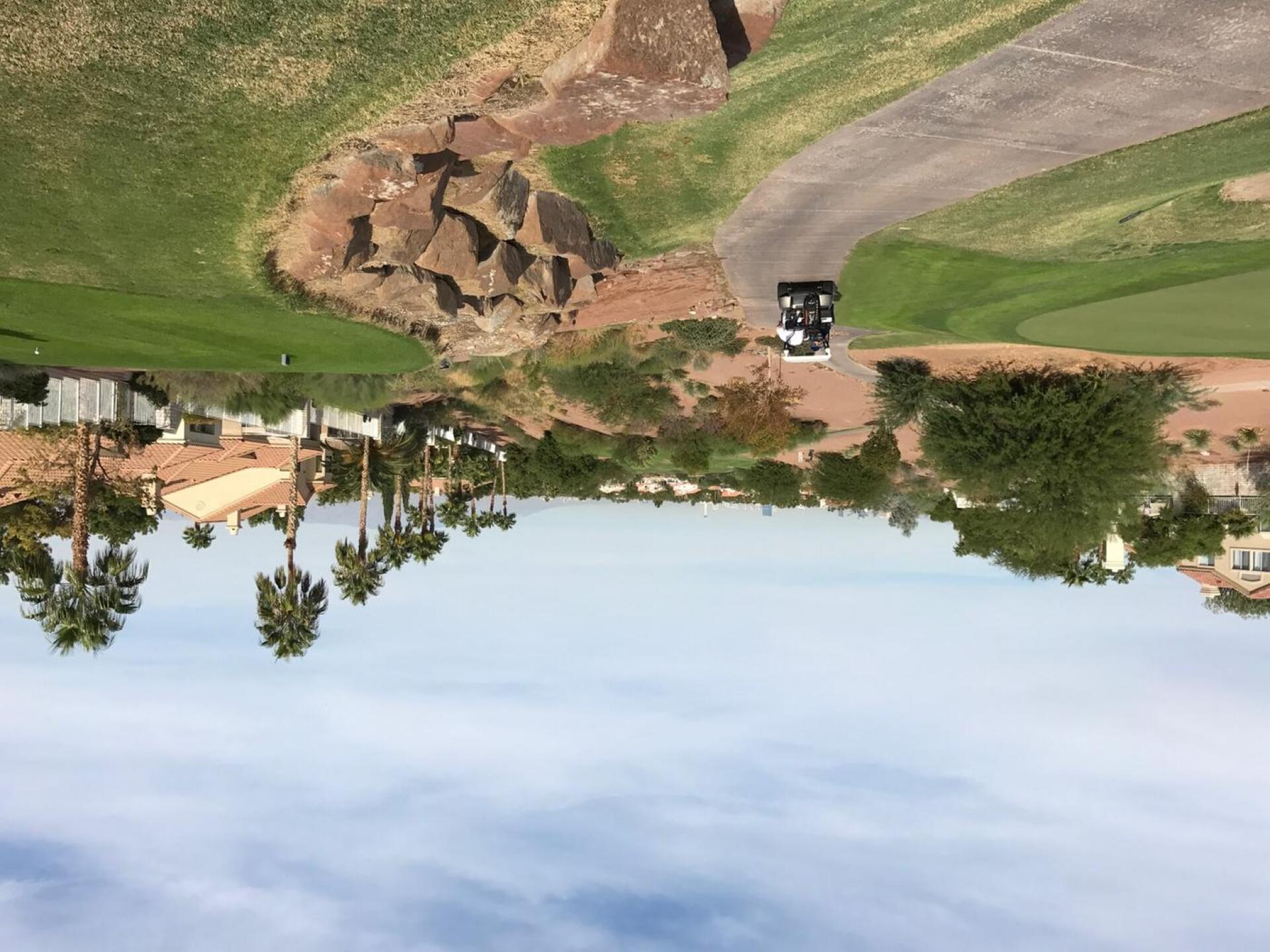 wide fairways (Photo submitted by Sihawker on 10/11/2016)