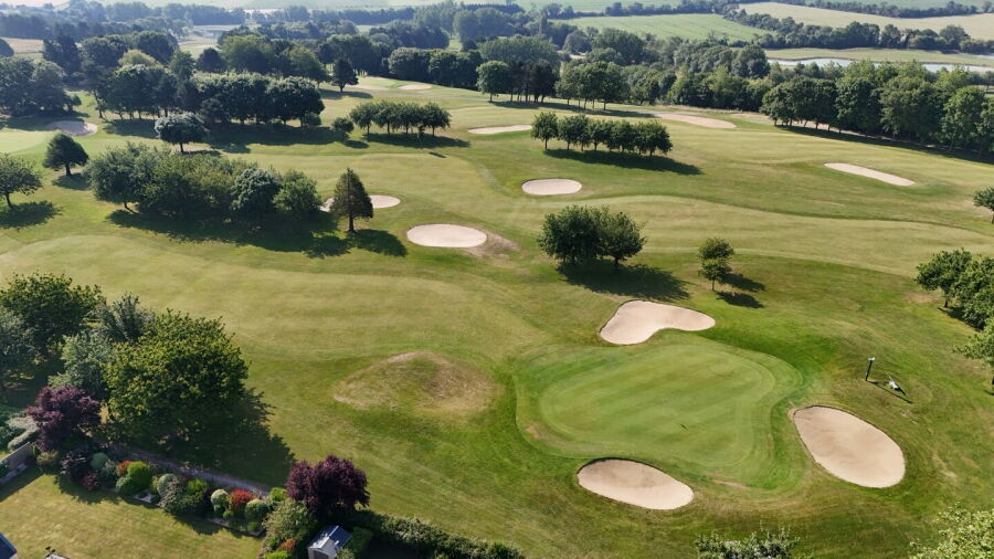 Omaha Beach Memorial GC - Churchill: #10