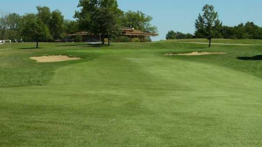 Sunflower Hills GC: #18