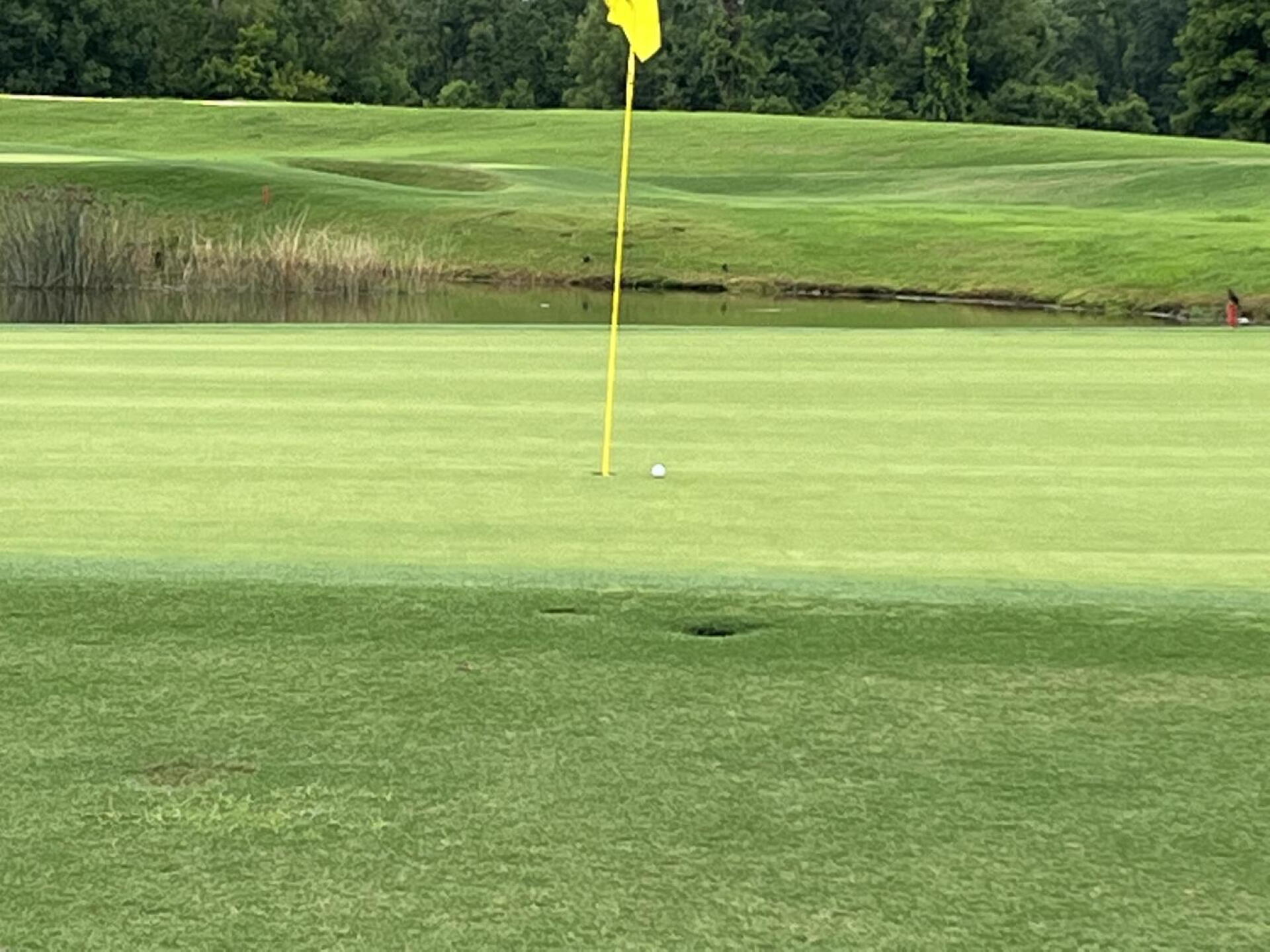 Approach 9th green before the turn. (Photo submitted by huec84 on 07/06/2022)
