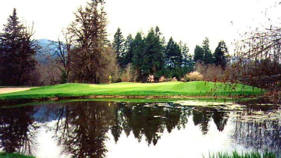 Elkhorn GC: #8