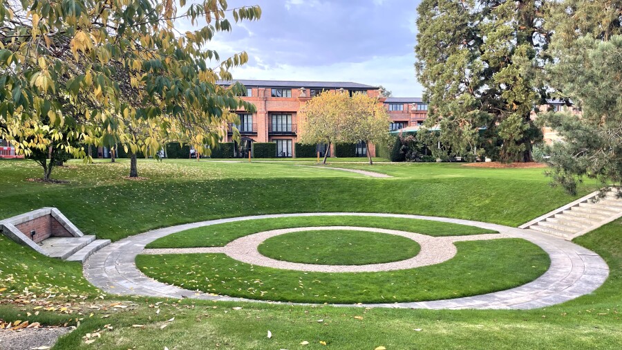 The Grove - grounds