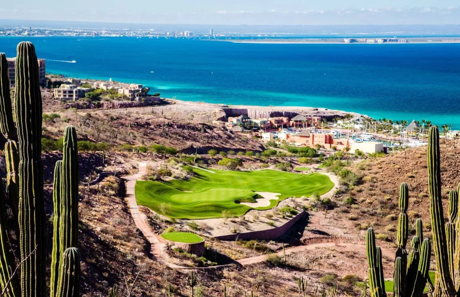 Hotel Indigo La Paz Puerta Cortés