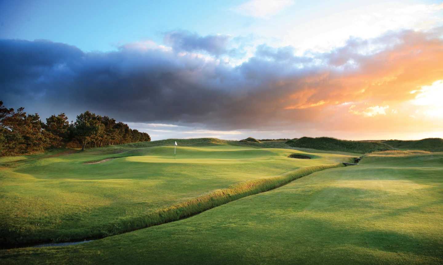 Dundonald Links golf course - 13th