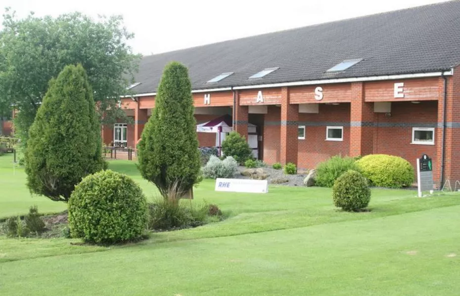 Purley Chase GC: Clubhouse
