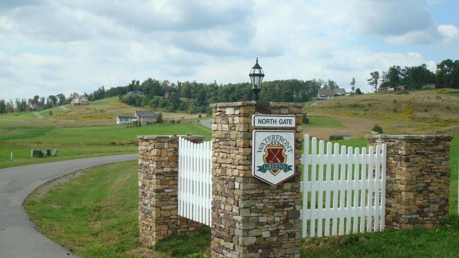 Waterfront Greens GC