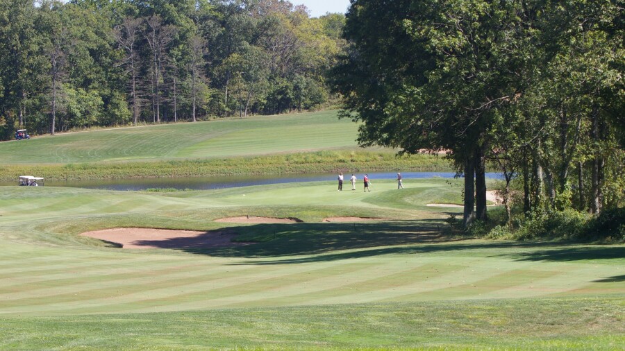 Bull Run Golf Club - hole 8