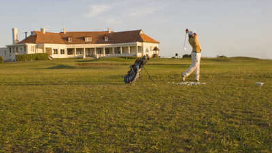 Cardon Miramar L: clubhouse