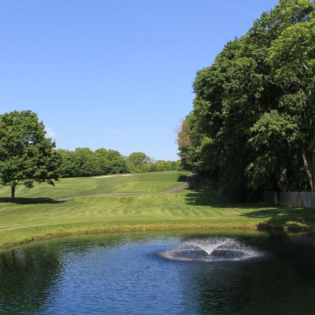 Glen Head Country Club in Glen Head, New York, USA GolfPass