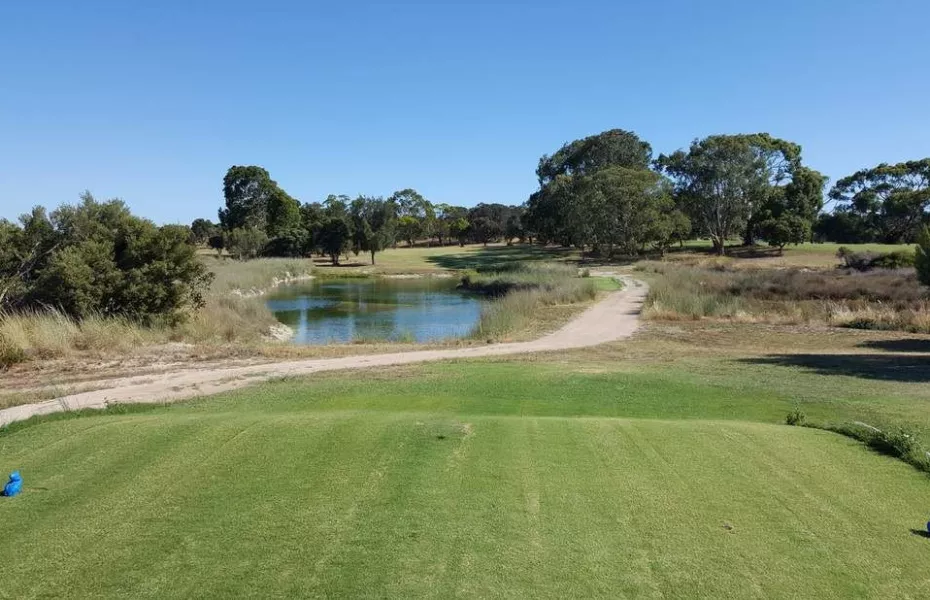 Lake Albert GC