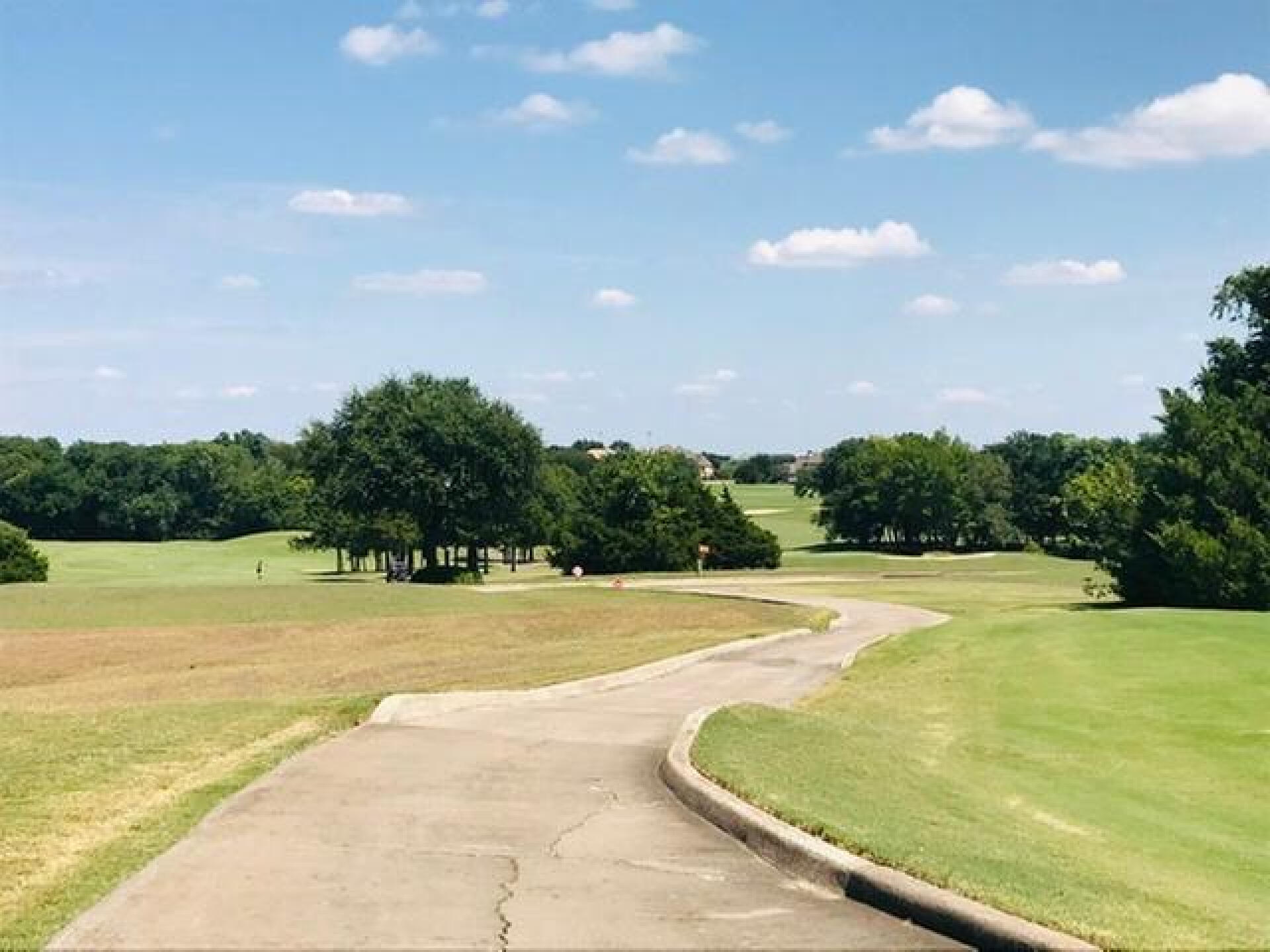 From 15 green looking towards 16 tee. (Photo submitted by FireBallBogeyMan on 08/08/2020)
