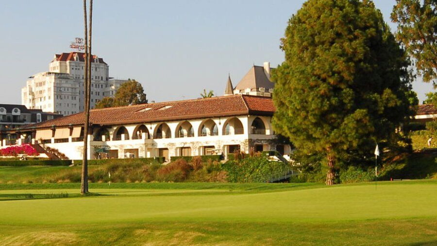 Wilshire CC: Clubhouse