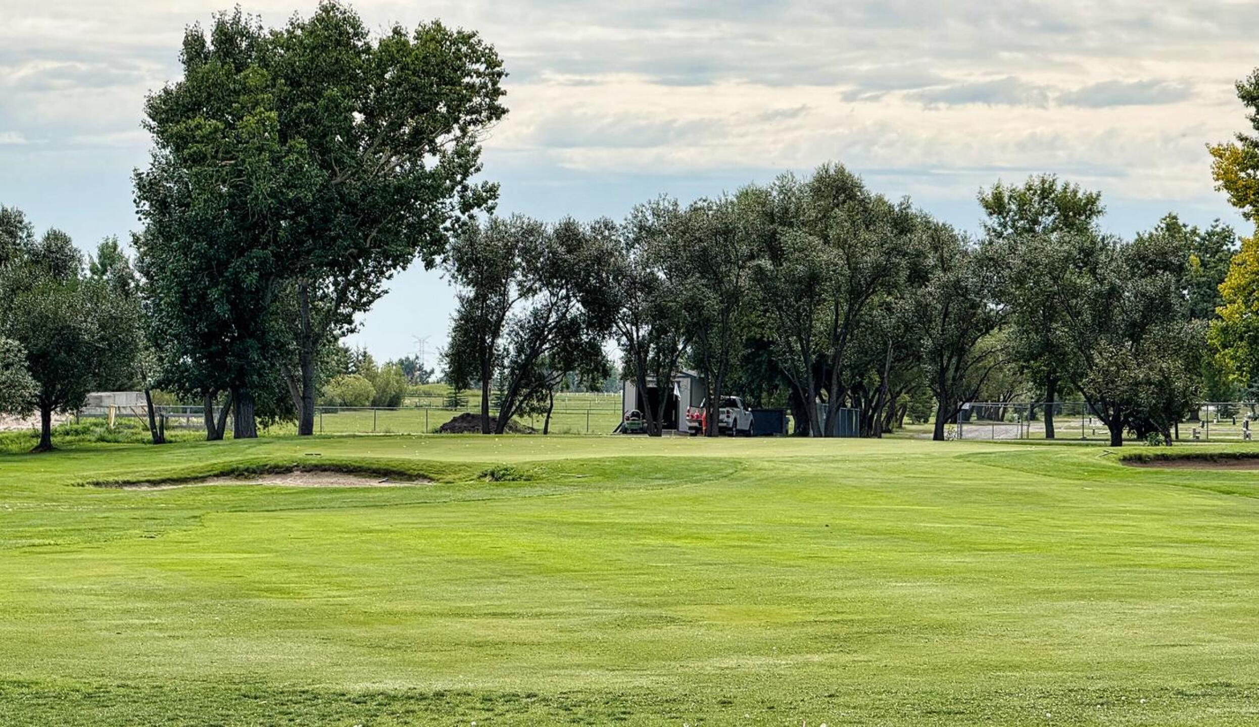 The Bridges at Claresholm GC, Hole 8, Par 3, 166 yds (Photo submitted by DYakimec on 12/10/2025)