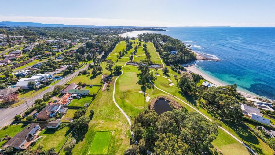 Mollymook GC - Beachside