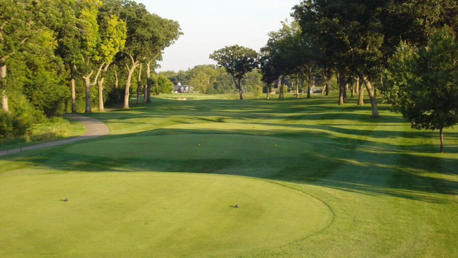Foxford Hills GC: #18