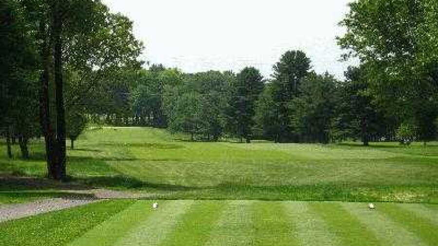 Shuttle Meadow CC: #8