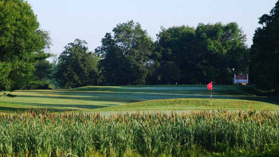 Red at D. Fairchild Wheeler GC: #6
