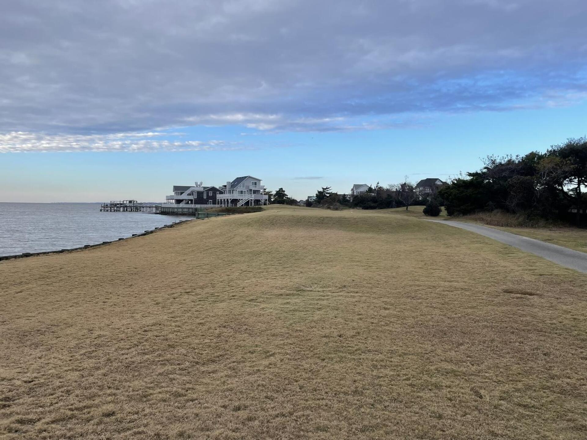 (Photo submitted by jfernon on 12/05/2025)