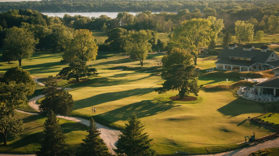 The Club at Lac La Belle
