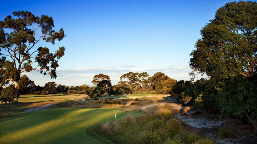 Kingston Heath GC