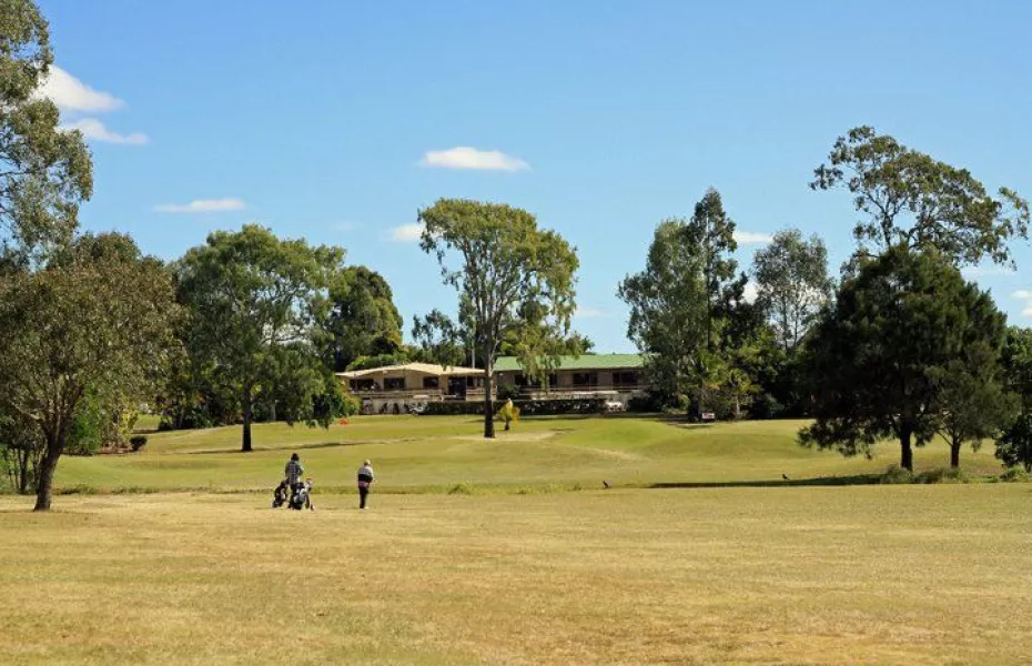 Meadowbrook GC - 3rd Nine: #9