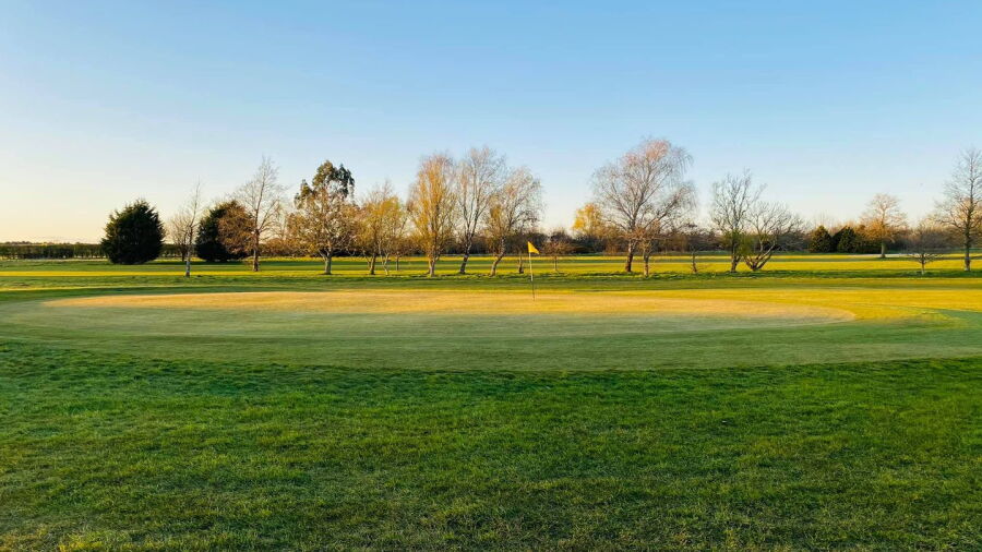 Parley Golf Centre: #9