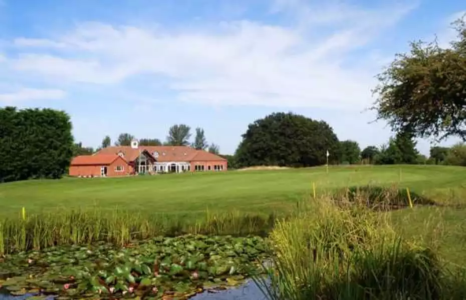 Waldringfield GC: Clubhouse