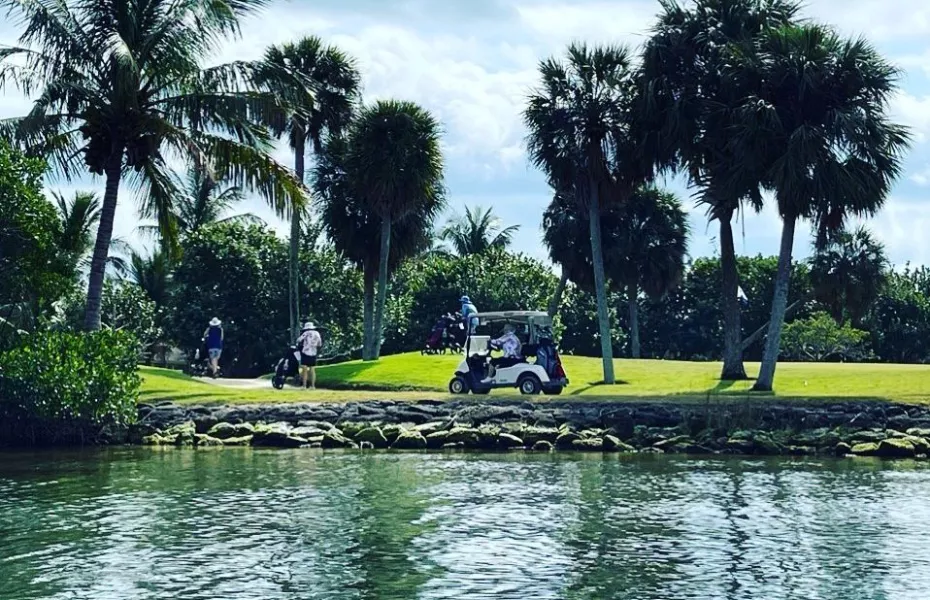 The Moorings Yacht & CC - Moorings