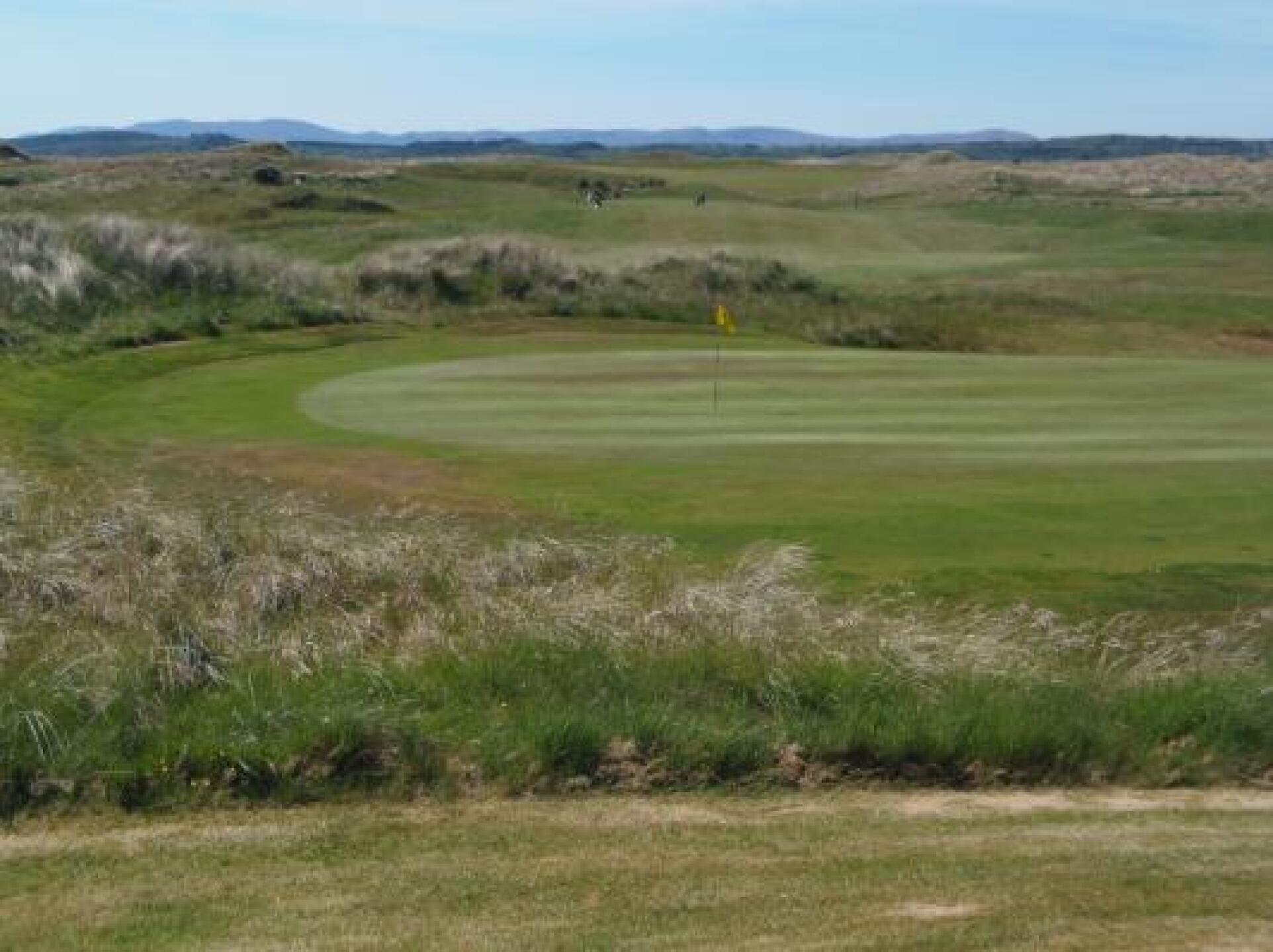18th green at Donegal Golf Club (Photo submitted by rmcintosh56 on 06/14/2013)