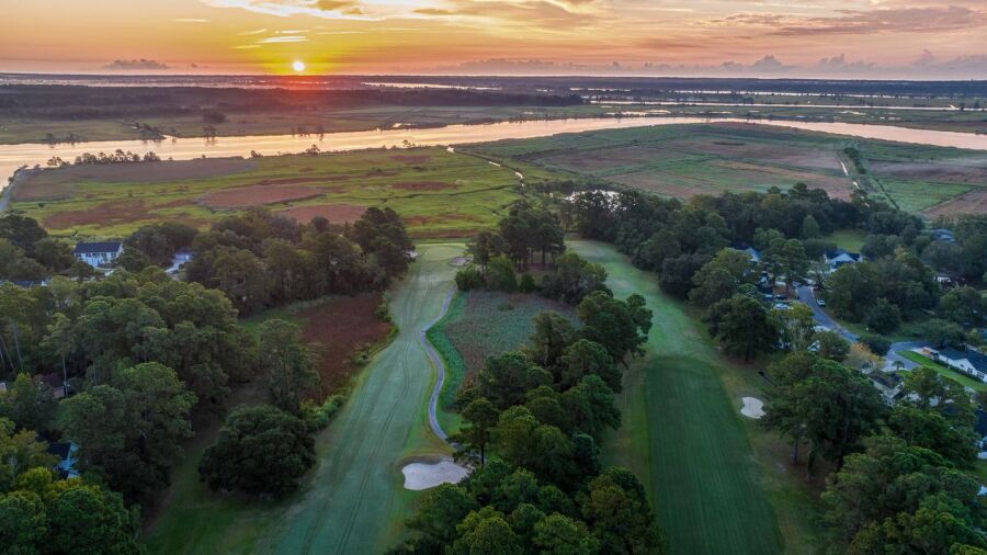 Wedgefield CC: #17, #18