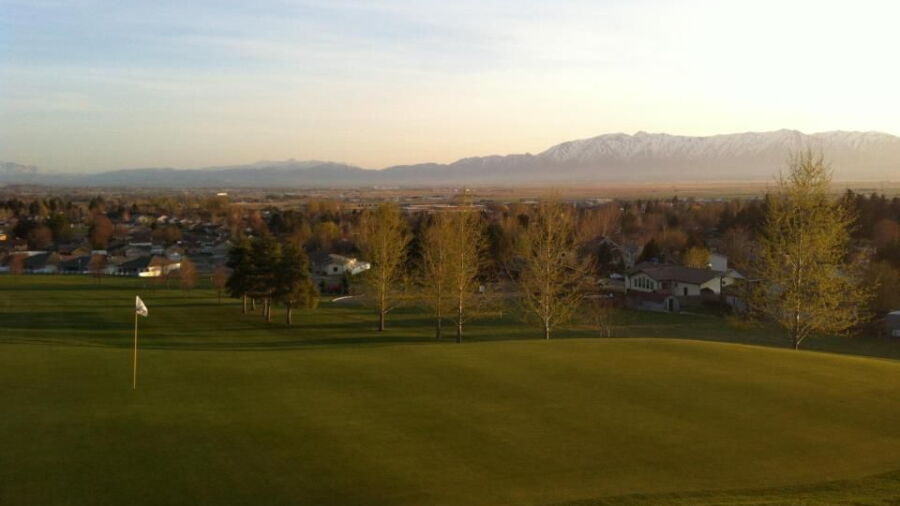 Birch Creek GC: #18